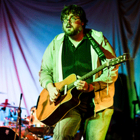 gig-roastfest2011-ms Matt Stevens cooking up a loopstorm, RoastFest 2011 (photo by Ashley Jones @ Chaos Engineers)